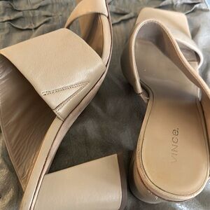 VINCE HEELS IN FINE LEATHER CAPPUCCINO COLOR size 11